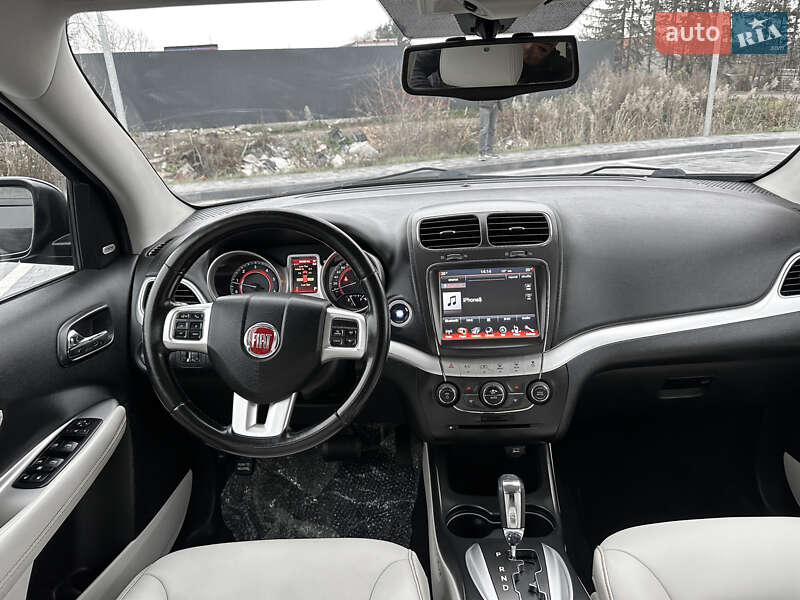 Позашляховик / Кросовер Fiat Freemont 2013 в Самборі