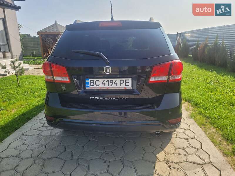 Позашляховик / Кросовер Fiat Freemont 2011 в Самборі