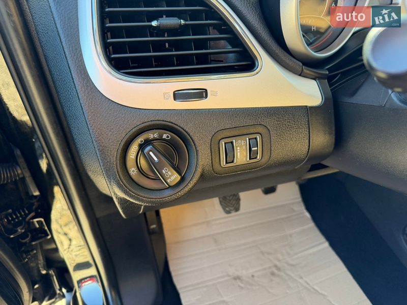 Внедорожник / Кроссовер Fiat Freemont 2014 в Ивано-Франковске