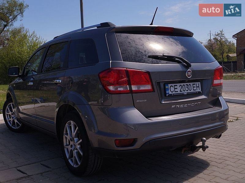 Внедорожник / Кроссовер Fiat Freemont 2013 в Черновцах