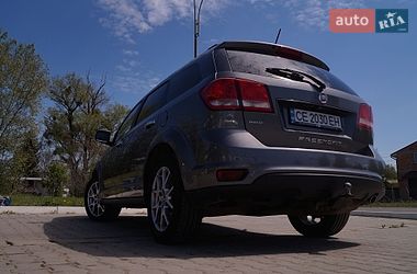 Внедорожник / Кроссовер Fiat Freemont 2013 в Черновцах