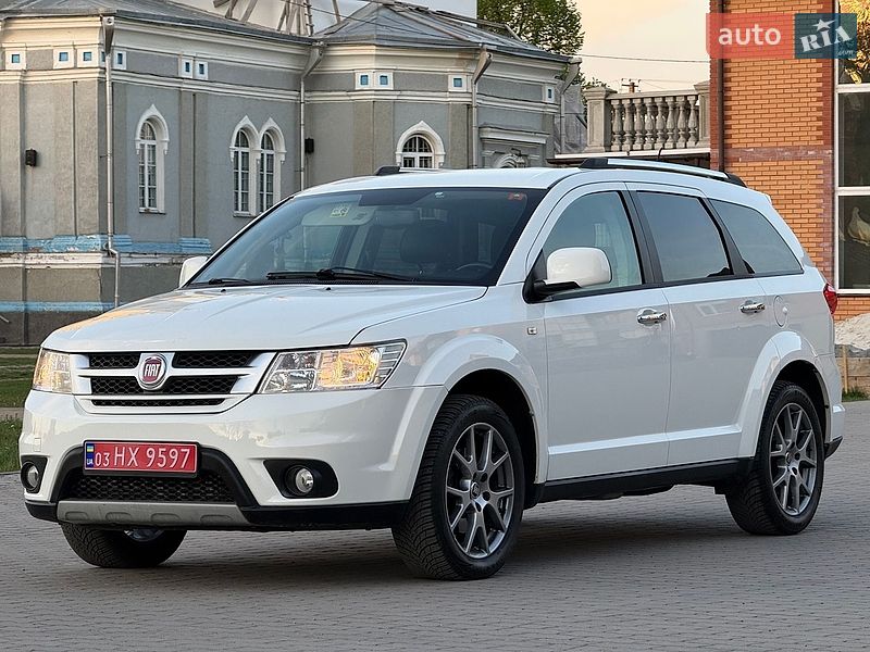 Позашляховик / Кросовер Fiat Freemont 2015 в Бродах