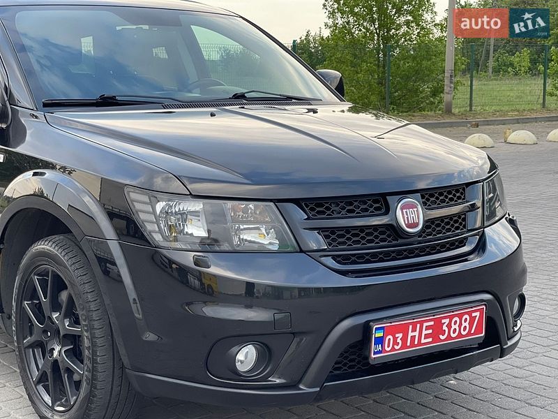 Внедорожник / Кроссовер Fiat Freemont 2015 в Радивилове