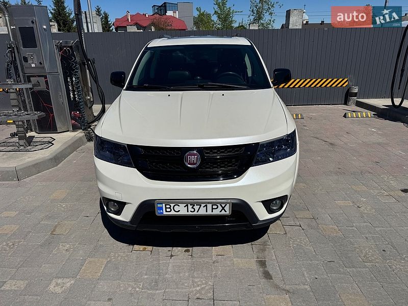 Внедорожник / Кроссовер Fiat Freemont 2015 в Львове