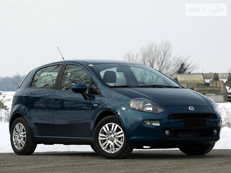 Хэтчбек Fiat Grande Punto 2012 в Полтаве