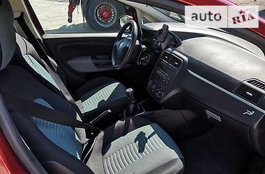 Седан Fiat Grande Punto 2008 в Тячеве