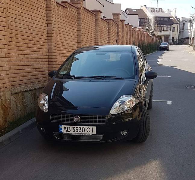 Хэтчбек Fiat Grande Punto 2010 в Виннице