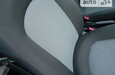 Хетчбек Fiat Grande Punto 2011 в 