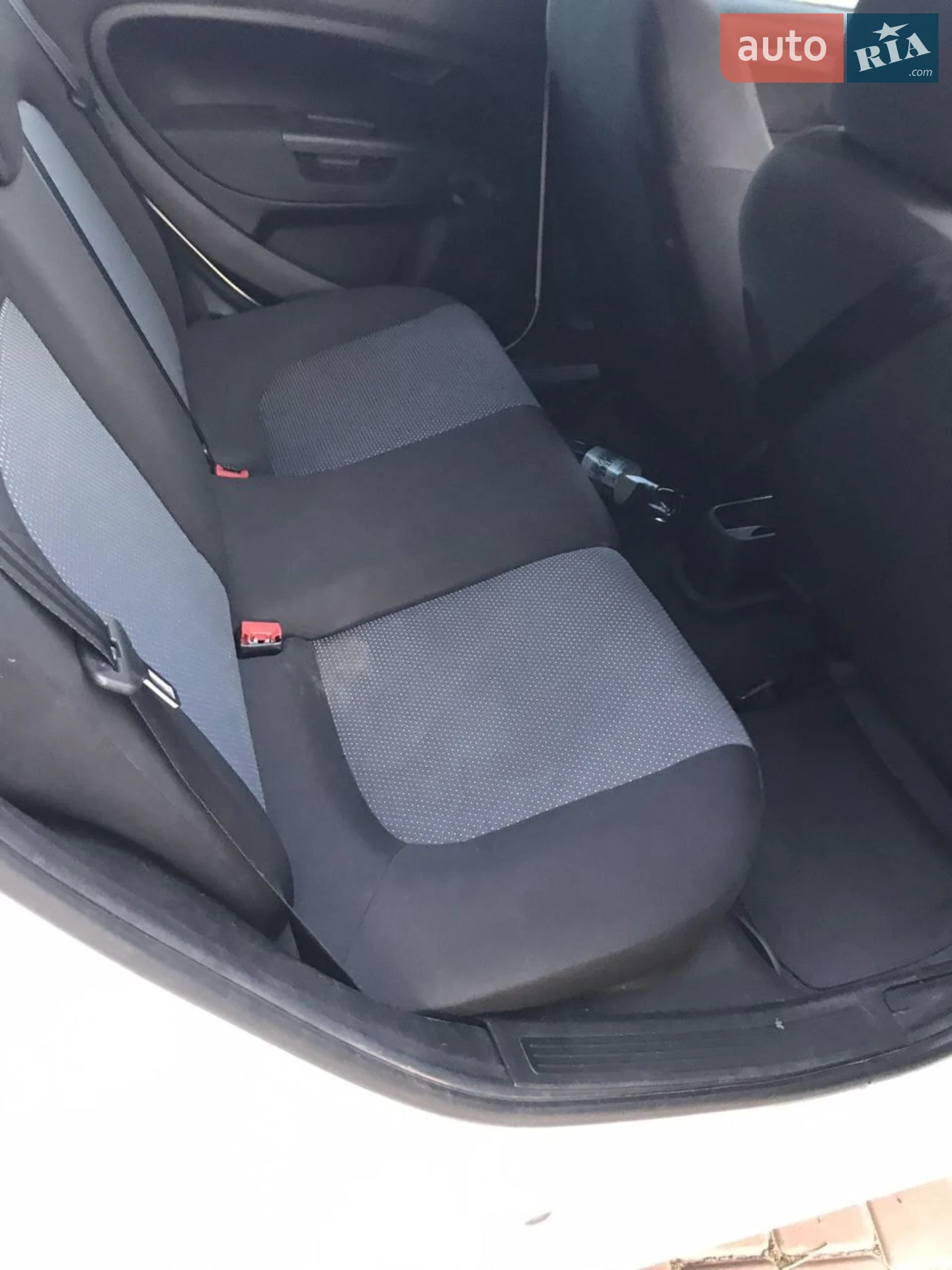 2011 Fiat Punto - мініатюра 4