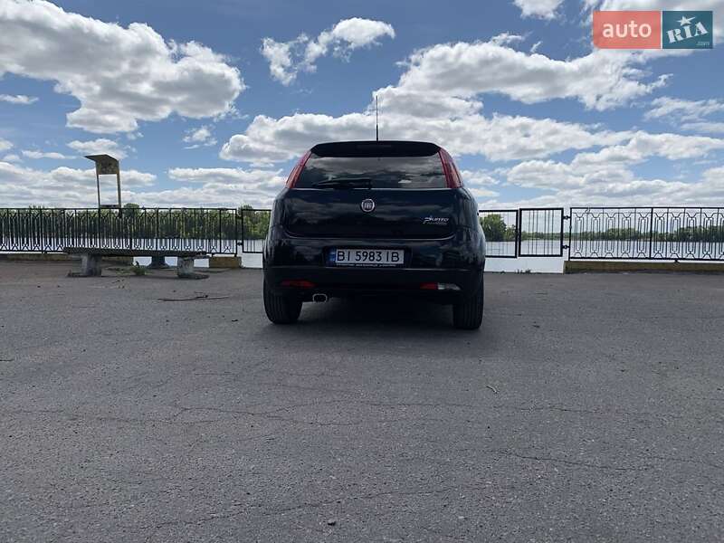 Хэтчбек Fiat Grande Punto 2009 в Кременчуге