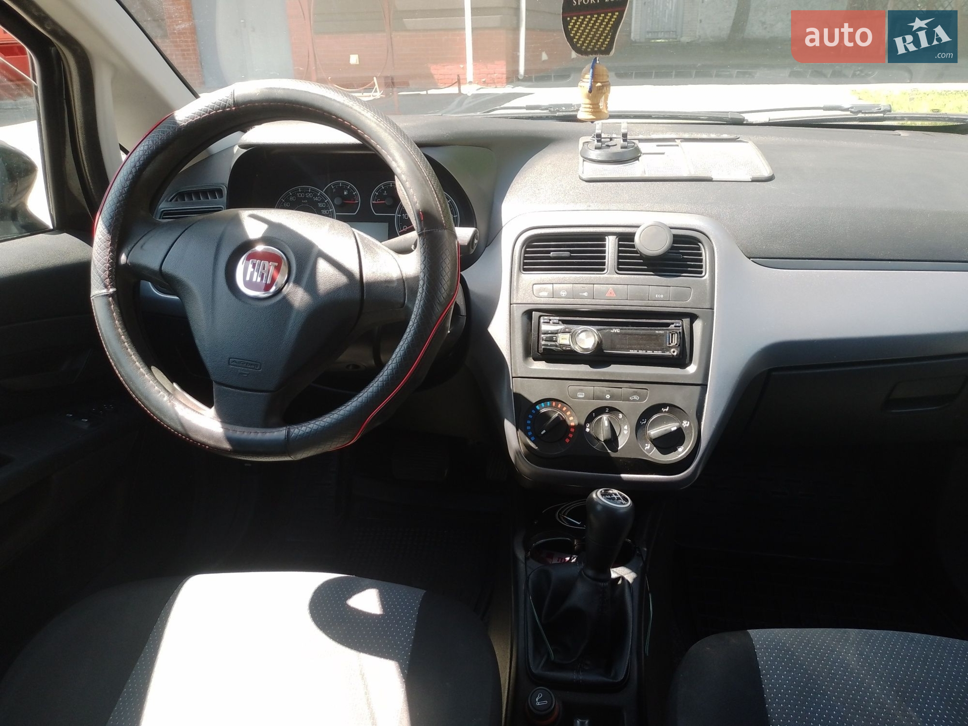 2011 Fiat Punto - мініатюра 10