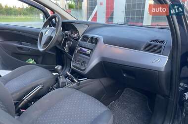 Хэтчбек Fiat Grande Punto 2009 в 