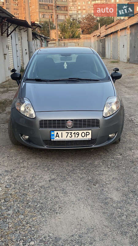 Хэтчбек Fiat Grande Punto 2010 в Харькове фото 4 Хэтчбек Fiat Grande Punto 2010 в Харькове