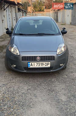 Хэтчбек Fiat Grande Punto 2010 в Харькове