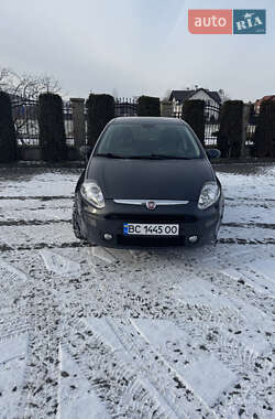 Хетчбек Fiat Grande Punto 2011 в Львові