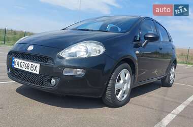 Хэтчбек Fiat Grande Punto 2012 в Ровно