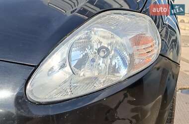 Хетчбек Fiat Grande Punto 2006 в 