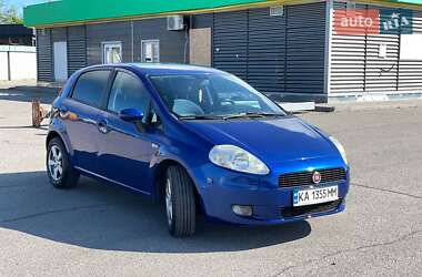 Хэтчбек Fiat Grande Punto 2009 в 