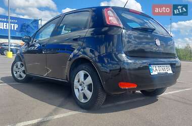 Хэтчбек Fiat Grande Punto 2012 в 