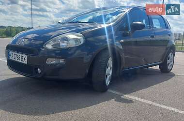 Хэтчбек Fiat Grande Punto 2012 в 