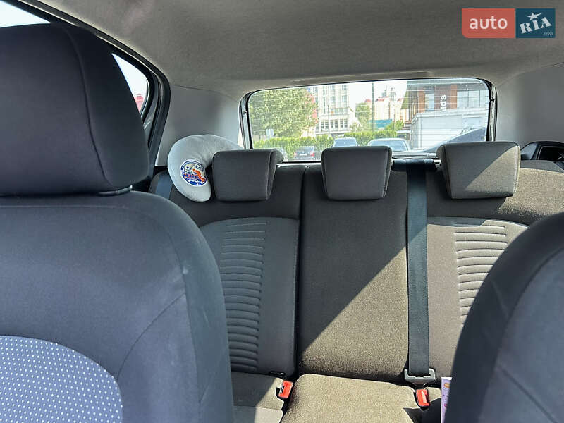 Хэтчбек Fiat Grande Punto 2011 в Киеве