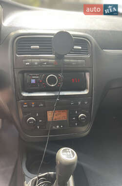 Хетчбек Fiat Grande Punto 2007 в 