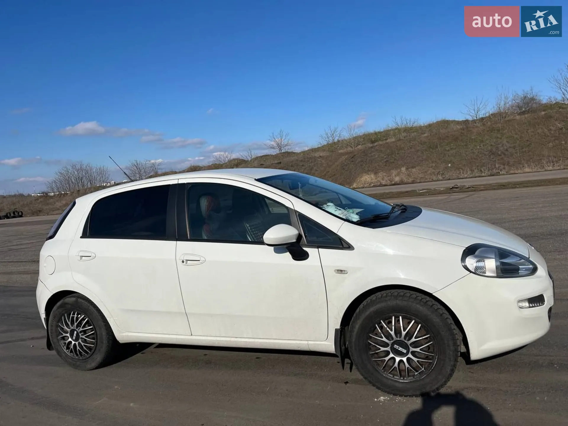 2013 Fiat Punto - мініатюра 2