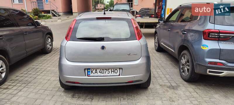 Хэтчбек Fiat Grande Punto 2007 в Сумах