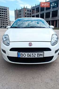 Хэтчбек Fiat Grande Punto 2012 в 