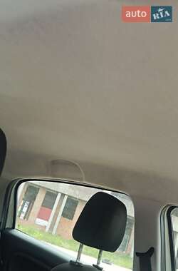 Хэтчбек Fiat Grande Punto 2012 в 