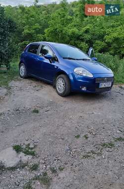 Хетчбек Fiat Grande Punto 2006 в Мурованих Курилівцях