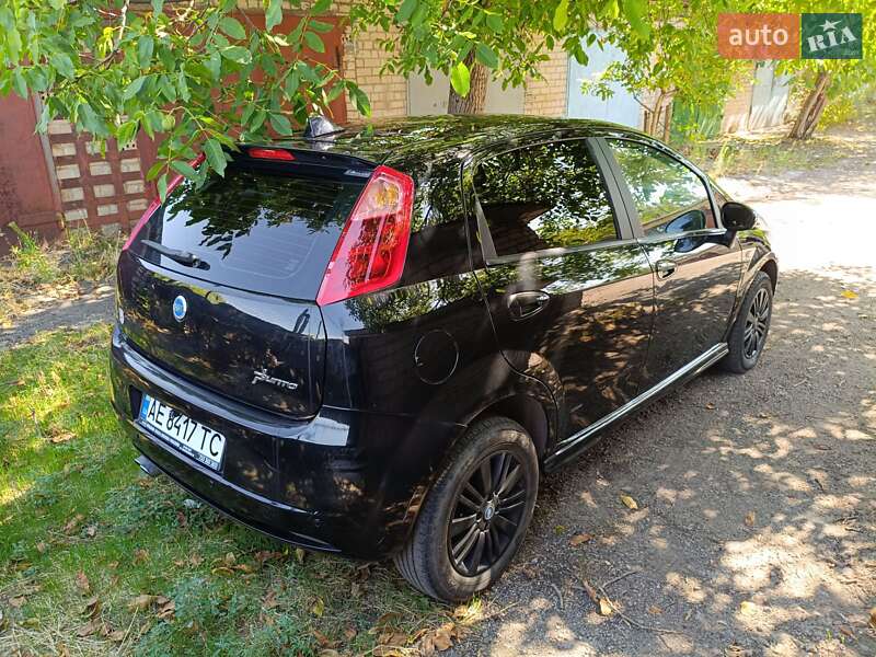 Хетчбек Fiat Grande Punto 2006 в Кривому Розі фото 10 Хетчбек Fiat Grande Punto 2006 в Кривому Розі