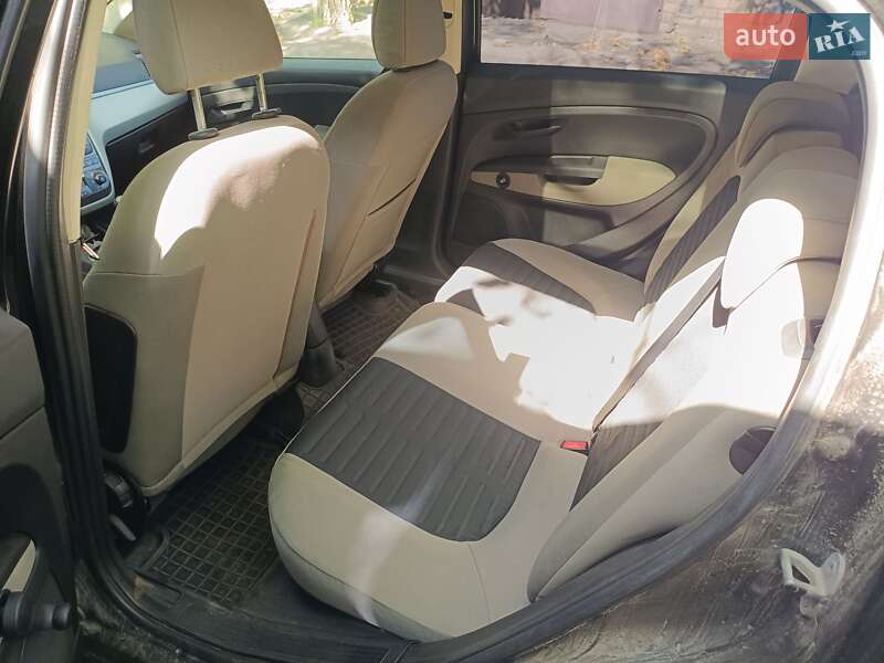 Хетчбек Fiat Grande Punto 2006 в Кривому Розі фото 20 Хетчбек Fiat Grande Punto 2006 в Кривому Розі