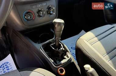 Хэтчбек Fiat Grande Punto 2011 в 