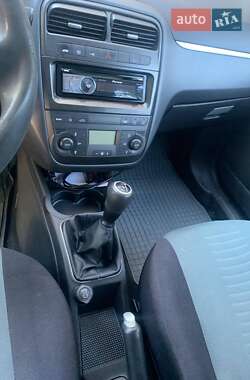 Хэтчбек Fiat Grande Punto 2007 в 