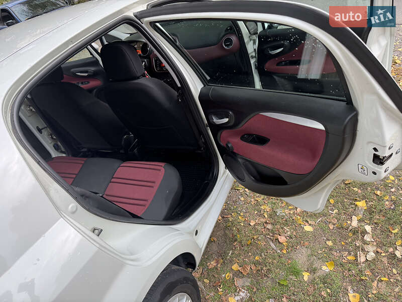 Хэтчбек Fiat Grande Punto 2011 в Днепре фото 6 Хэтчбек Fiat Grande Punto 2011 в Днепре