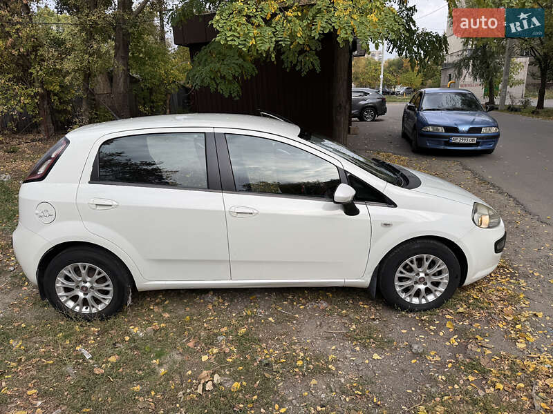 Хэтчбек Fiat Grande Punto 2011 в Днепре фото 4 Хэтчбек Fiat Grande Punto 2011 в Днепре
