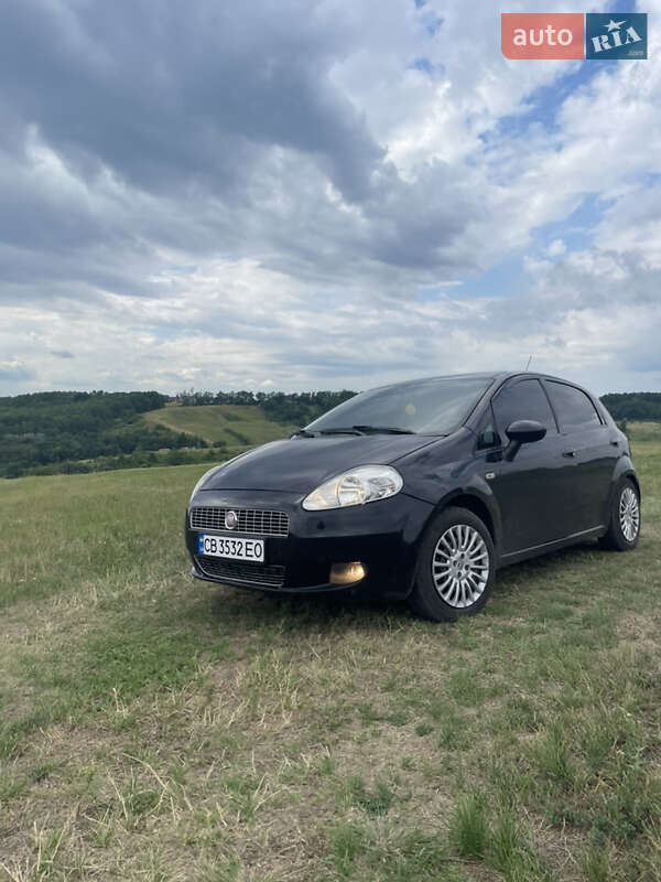 Хэтчбек Fiat Grande Punto 2009 в Харькове фото 18 Хэтчбек Fiat Grande Punto 2009 в Харькове