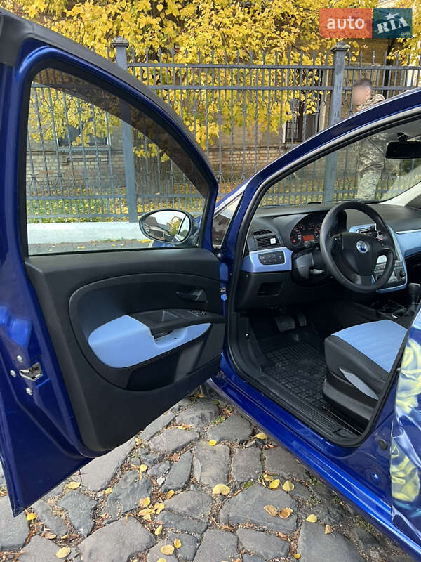 Хетчбек Fiat Grande Punto 2007 в Луцьку фото 23 Хетчбек Fiat Grande Punto 2007 в Луцьку