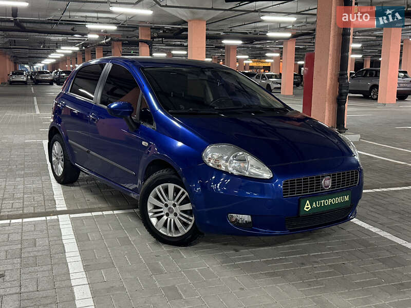 Хэтчбек Fiat Grande Punto 2008 в Киеве фото 2 Хэтчбек Fiat Grande Punto 2008 в Киеве