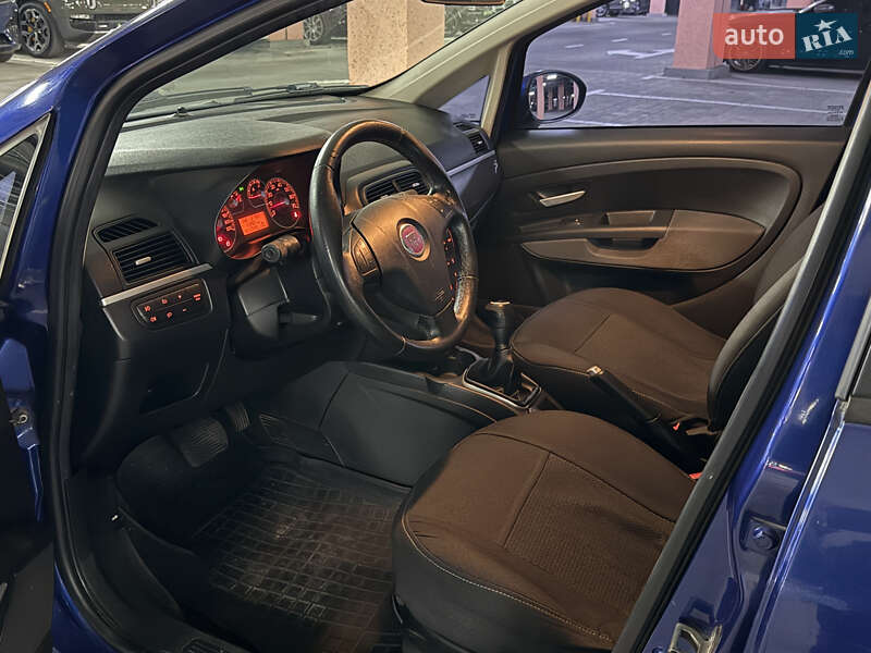 Хэтчбек Fiat Grande Punto 2008 в Киеве фото 9 Хэтчбек Fiat Grande Punto 2008 в Киеве