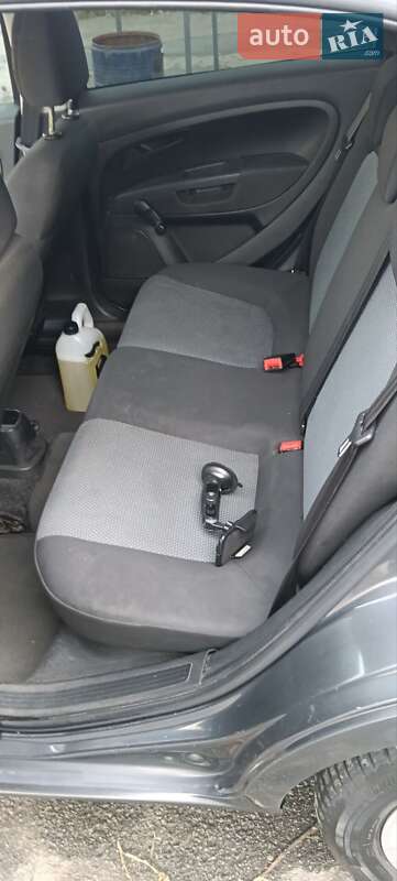 Хетчбек Fiat Grande Punto 2011 в Білій Церкві