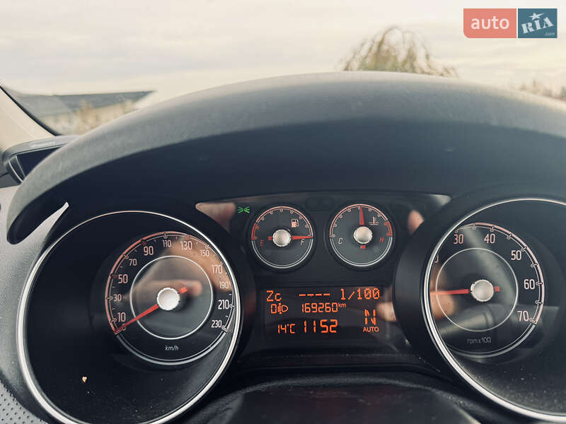 Хетчбек Fiat Grande Punto 2011 в Жовкві