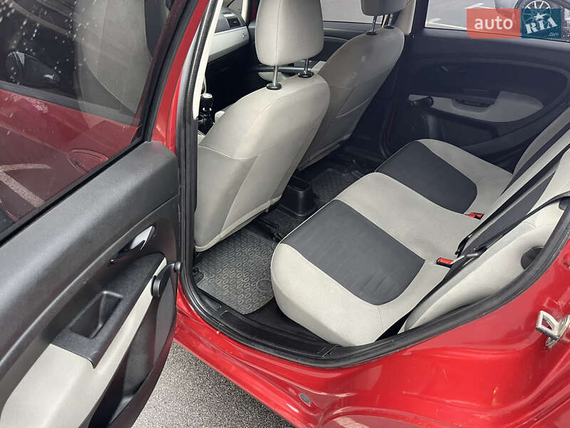 Хэтчбек Fiat Grande Punto 2007 в Софиевской Борщаговке