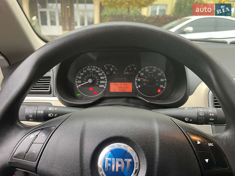 Хэтчбек Fiat Grande Punto 2007 в Софиевской Борщаговке