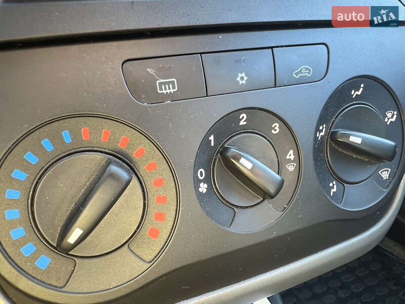 Хетчбек Fiat Grande Punto 2010 в Луцьку