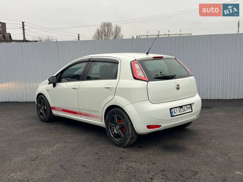 Хетчбек Fiat Grande Punto 2012 в Києві фото 7 Хетчбек Fiat Grande Punto 2012 в Києві