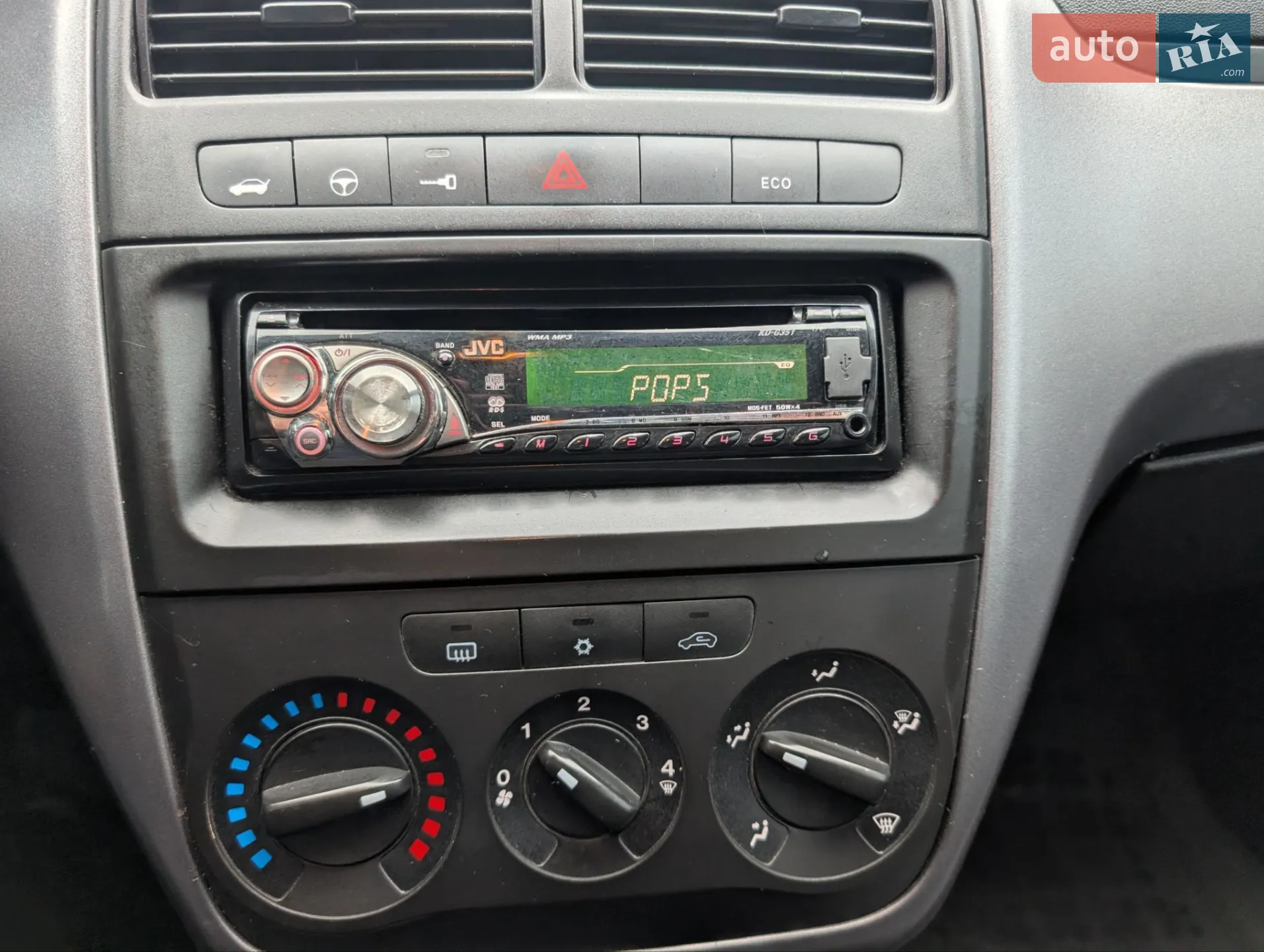 2011 Fiat Punto - мініатюра 13