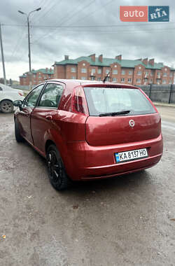 Хэтчбек Fiat Grande Punto 2006 в Бобровице