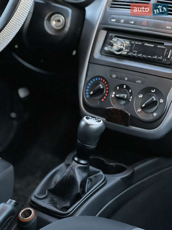 Хетчбек Fiat Grande Punto 2009 в Миколаєві